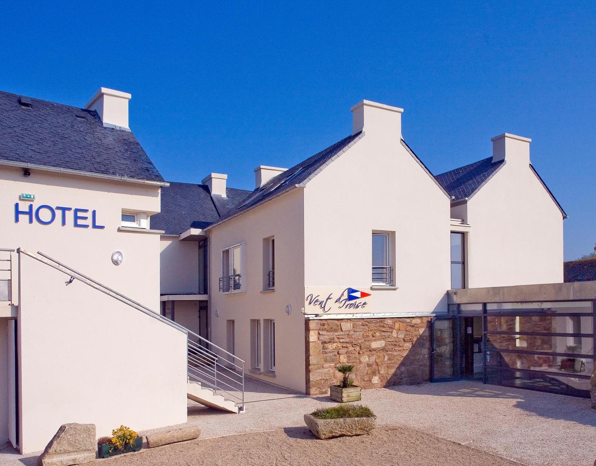 Logis Hôtel Vent d'Iroise Plougonvelin Exterior foto