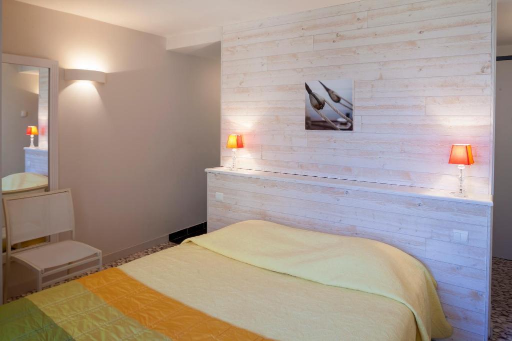 Logis Hôtel Vent d'Iroise Plougonvelin Quarto foto